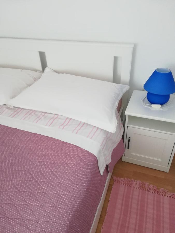 Appartamento Apartman Legac Starigrad  Esterno foto